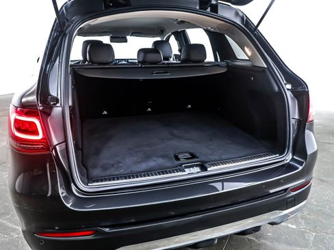 Used 2022 Mercedes-Benz GLC 300 image 22