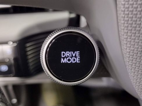 New 2026 Hyundai Ioniq 5 SEL AWD/4WD image 22