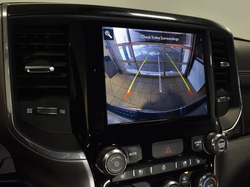Used 2020 RAM 1500 Laramie image 23