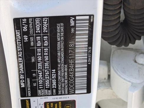 Used 2017 Mercedes-Benz GLC 300 4MATIC image 18