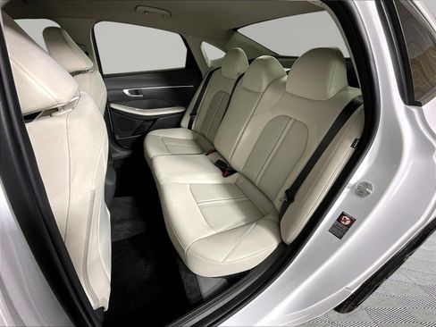 Used 2022 Hyundai Sonata SE w/ Cargo Package FWD image 21