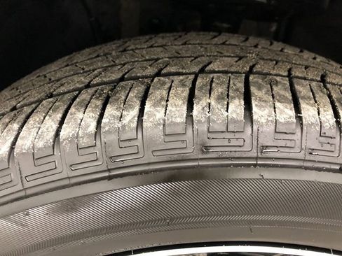 Used 2024 Toyota Crown XLE image 28