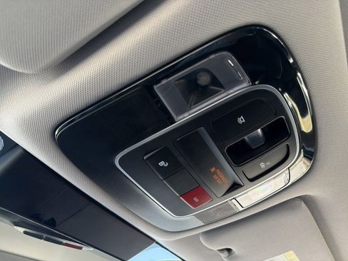 Used 2024 Hyundai Sonata Limited FWD image 38