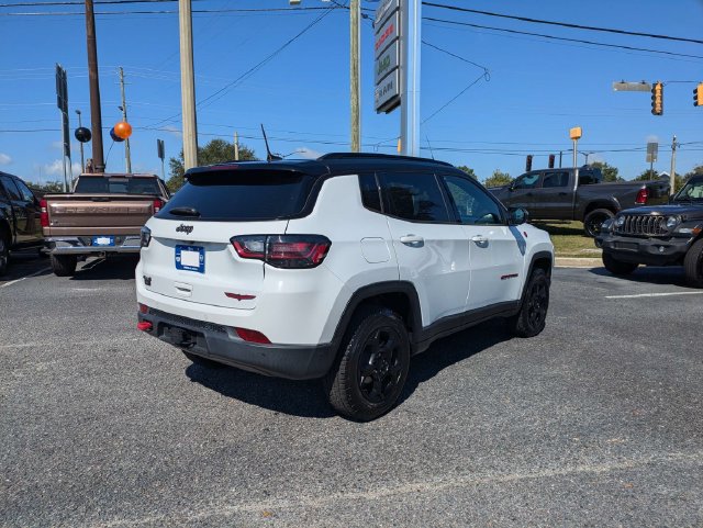 Used 2023 Jeep Compass Trailhawk w/ Trailhawk Elite Group AWD/4WD image 5
