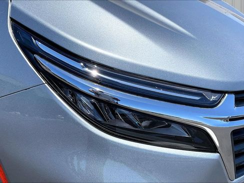 Used 2023 Chevrolet Equinox LT w/ Driver Convenience Package FWD image 26