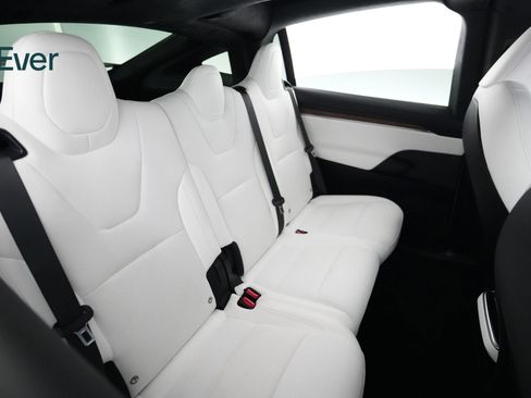 Used 2023 Tesla Model X AWD/4WD image 5