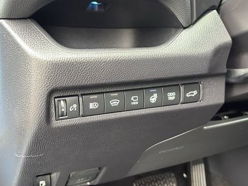 Used 2025 Toyota RAV4 XSE w/ Advanced Technology Package AWD/4WD image 11