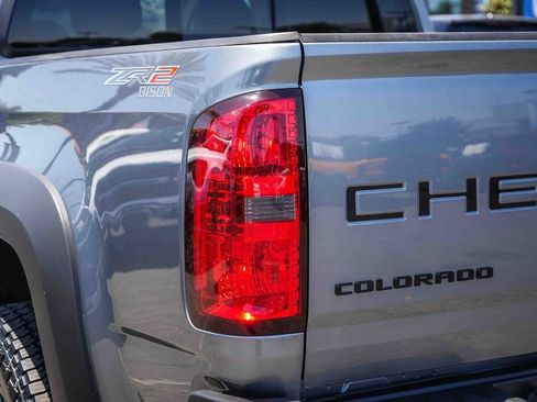 Used 2022 Chevrolet Colorado ZR2 w/ Colorado ZR2 Bison Edition AWD/4WD image 11