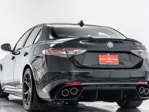 Used 2024 Alfa Romeo Giulia Quadrifoglio RWD image 7