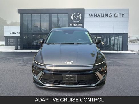 Used 2025 Hyundai Sonata Limited FWD image 2