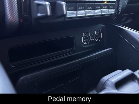 Used 2020 RAM 3500 Limited image 21