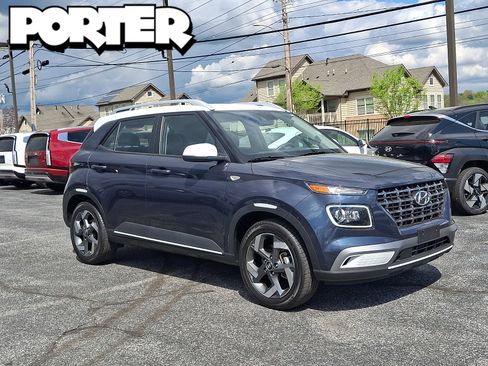Certified 2022 Hyundai Venue Limited w/ Cargo Package FWD image 1