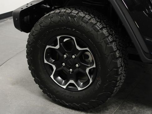 Used 2020 Jeep Wrangler Unlimited Rubicon w/ Quick Order Package 28Y Recon AWD/4WD image 10