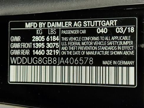 Used 2018 Mercedes-Benz S 560 4MATIC Sedan w/ Premium Package image 17