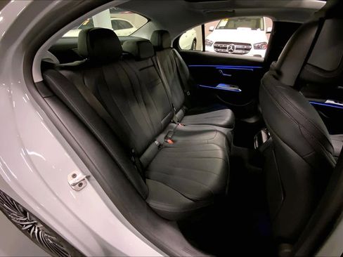 Used 2025 Mercedes-Benz E 450 E 450 image 18