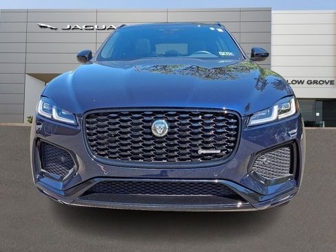 Used 2025 Jaguar F-PACE R-Dynamic S AWD/4WD image 8