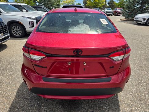 Used 2021 Toyota Corolla LE w/ Carpet Mat Package (TMS) FWD image 4