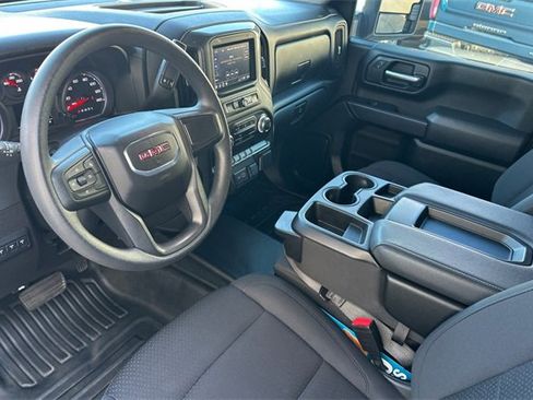 Used 2024 GMC Sierra 2500 Pro w/ Convenience Package image 13