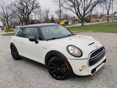 Used 2016 MINI Cooper S FWD image 5
