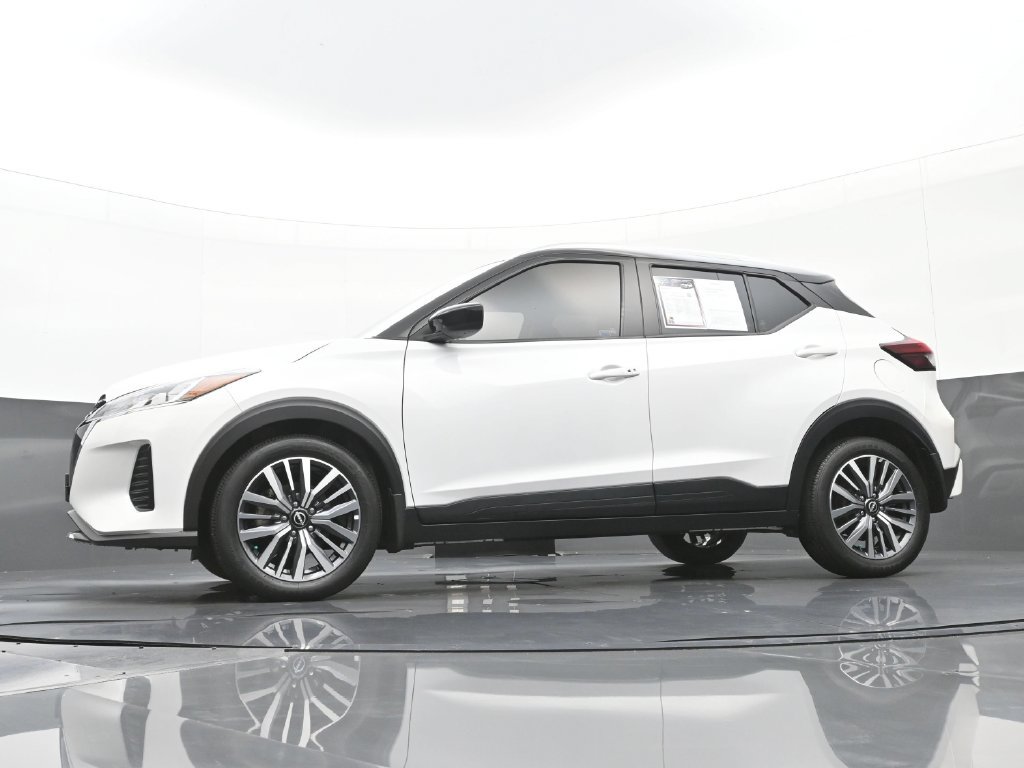 Used 2024 Nissan Kicks SV FWD image 37