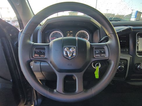 Used 2013 RAM 1500 ST w/ SXT Appearance Group image 17