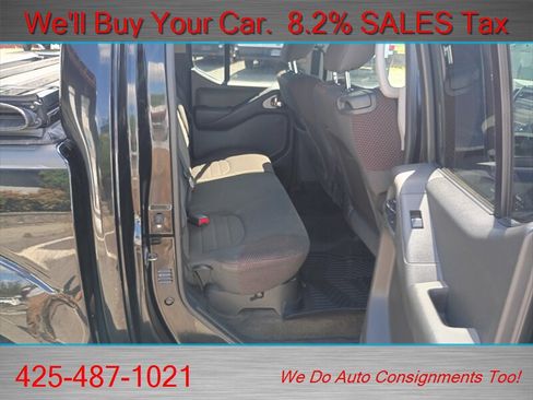 Used 2012 Nissan Frontier PRO-4X AWD/4WD image 16