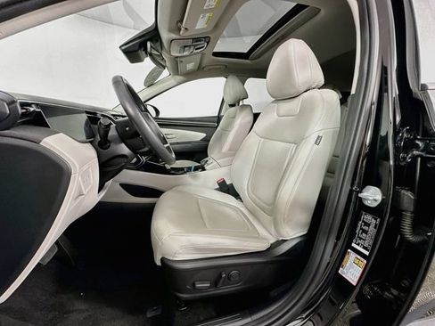 Used 2023 Hyundai Tucson SEL w/ Convenience Package AWD/4WD image 4