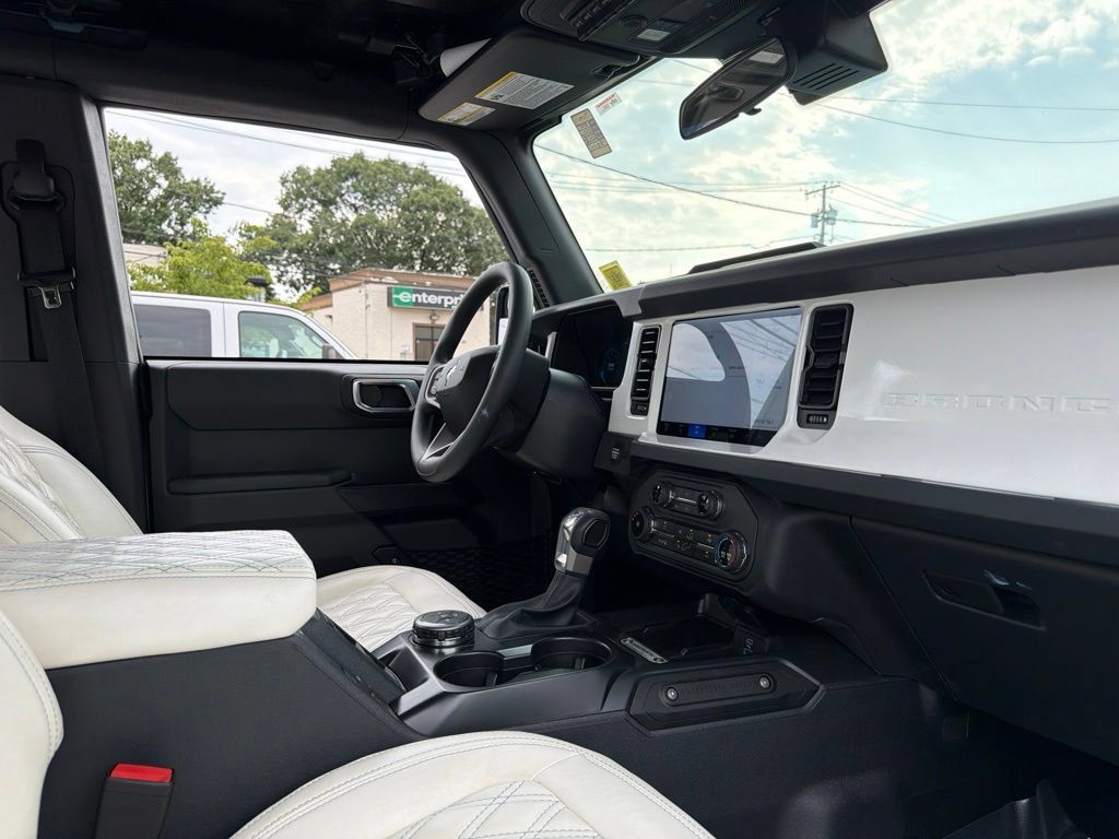 Used 2025 Ford Bronco 4-Door AWD/4WD image 22
