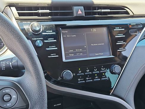 Used 2018 Toyota Camry LE w/ Protection Package (Q2) FWD image 27