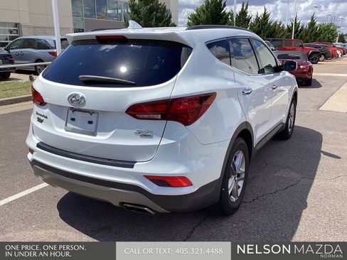 Used 2017 Hyundai Santa Fe Sport image 6