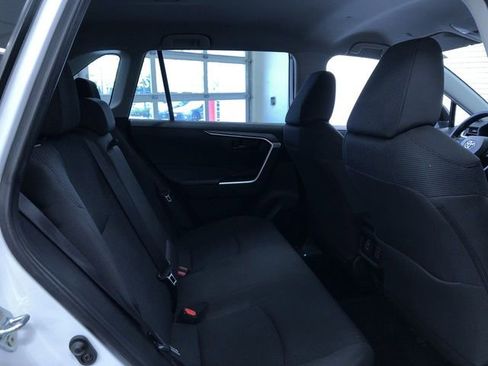 Certified 2025 Toyota RAV4 LE AWD/4WD image 21