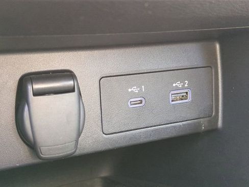Used 2023 Nissan Versa SR w/ Trunk Package FWD image 30