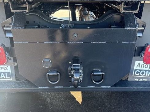 New 2026 Ford F650 2WD Regular Cab Super Duty image 9