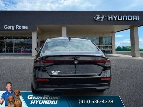 Used 2023 Honda Accord EX image 7