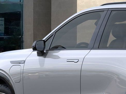 New 2026 Cadillac Vistiq Sport image 12