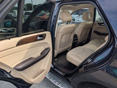Used 2016 Mercedes-Benz GLE 350 4MATIC image 36