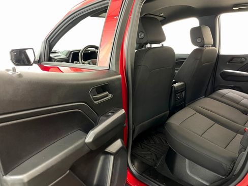 Certified 2024 Chevrolet Colorado Trail Boss w/ Advanced Trailering Package image 44