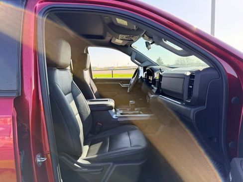 Used 2022 Chevrolet Silverado 1500 RST w/ Convenience Package II image 11