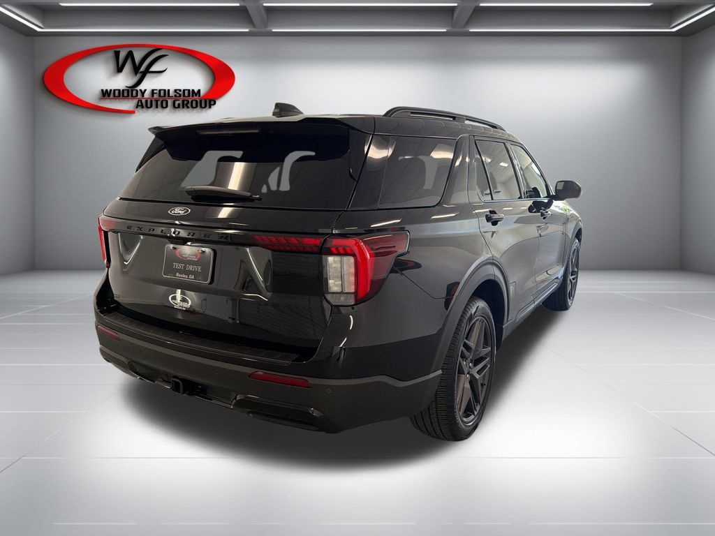 New 2027 Ford Explorer ST-Line w/ Premium Package AWD/4WD image 6