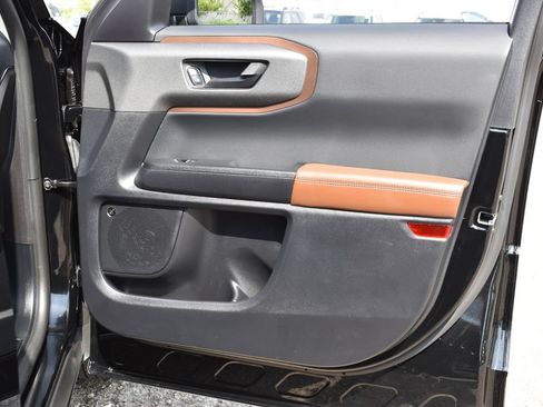 Certified 2025 Ford Bronco Sport Outer Banks w/ Outer Banks Tech Package+ AWD/4WD image 33
