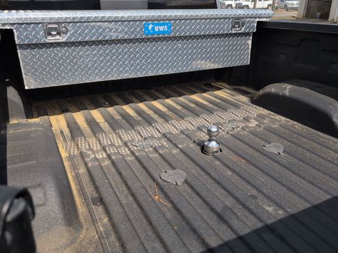 Used 2025 GMC Sierra 2500 Denali AWD/4WD image 36