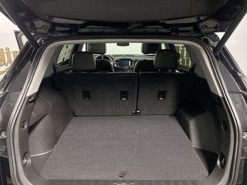 Certified 2024 GMC Terrain AT4 w/ Infotainment Package II AWD/4WD image 23