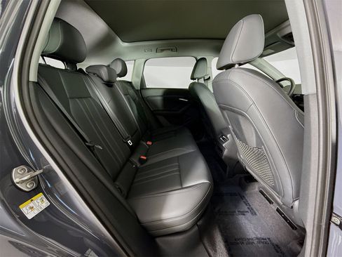 Certified 2025 Audi Q6 e-tron Premium w/ Convenience Package image 27