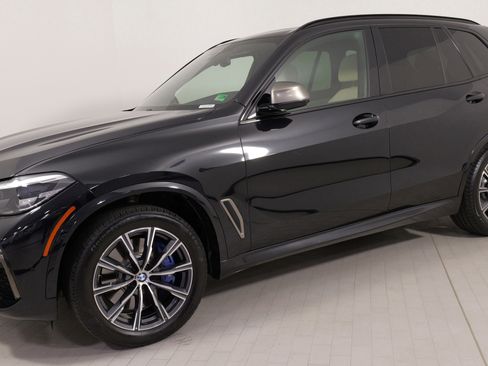 Used 2021 BMW X5 M50i w/ Premium Package image 1
