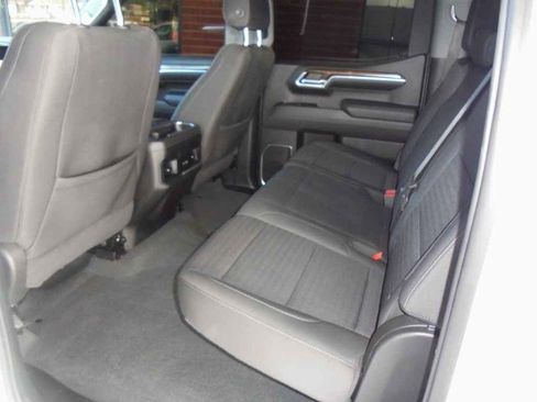 Used 2022 Chevrolet Silverado 1500 RST image 9