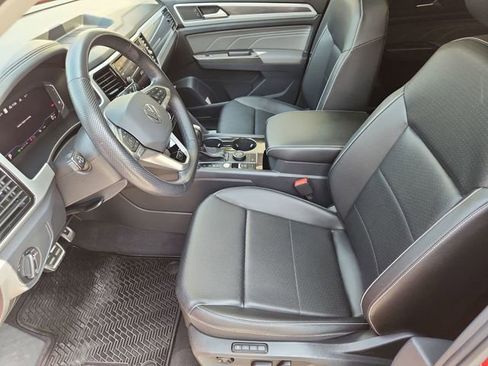 Used 2023 Volkswagen Atlas SEL R-Line AWD/4WD image 19