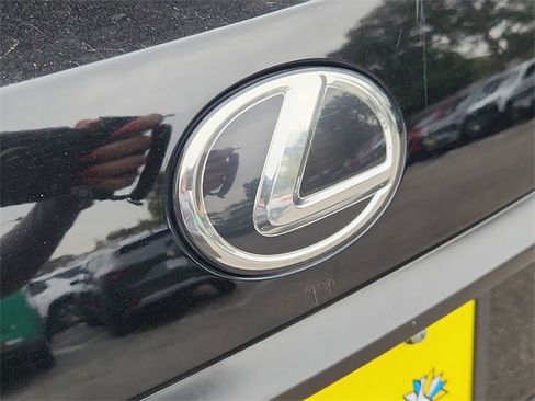 Used 2017 Lexus RX 350 AWD w/ Premium Package image 31