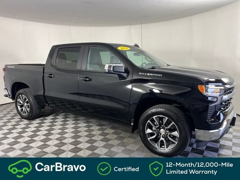 Used 2024 Chevrolet Silverado 1500 LT AWD/4WD image 2