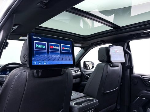 Used 2023 GMC Yukon XL Denali w/ Max Trailering Package image 39