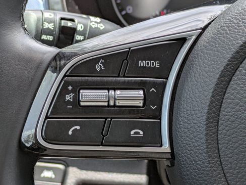 Used 2023 Kia Seltos S FWD image 19